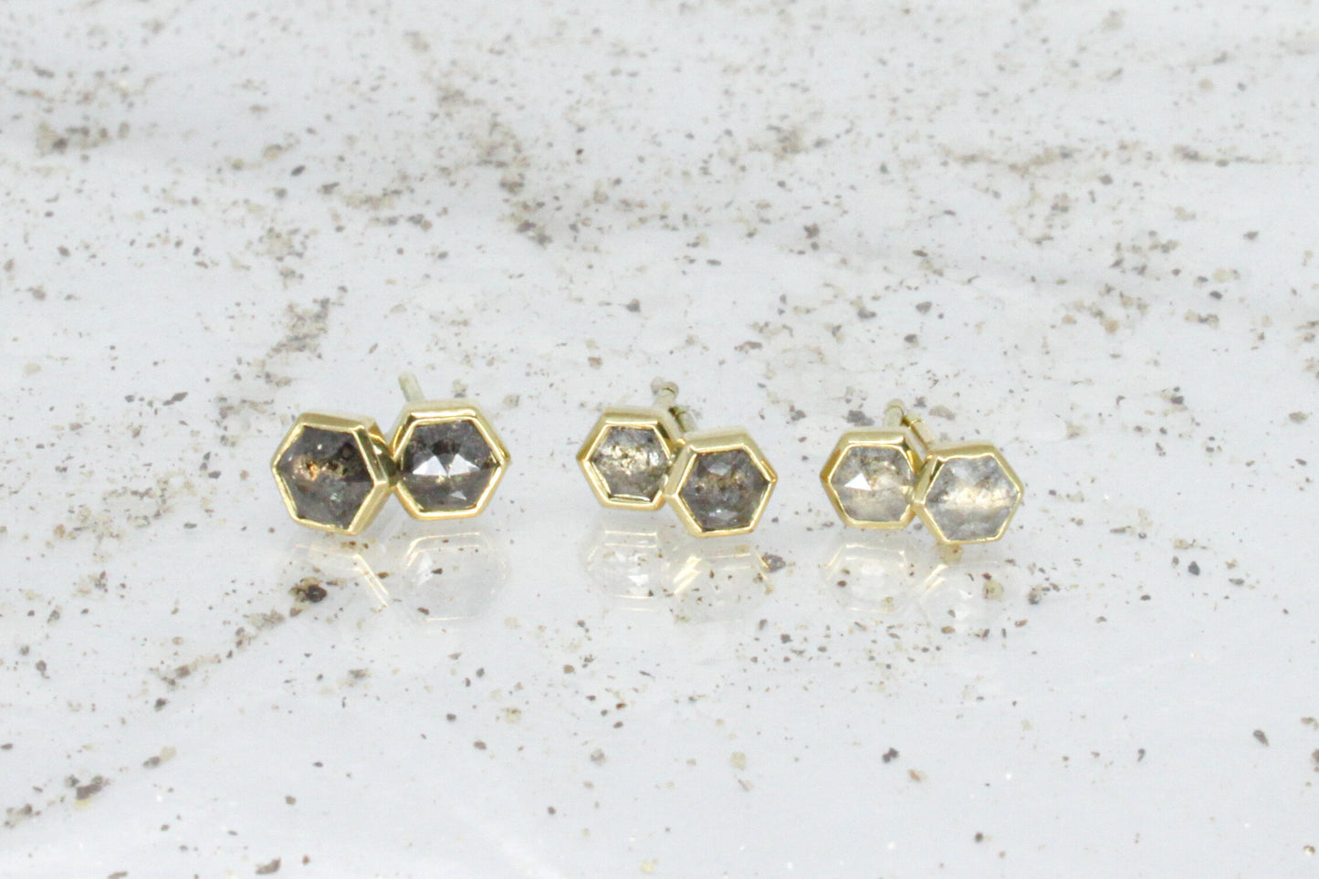 Salt and Pepper Diamond Hex Sutds