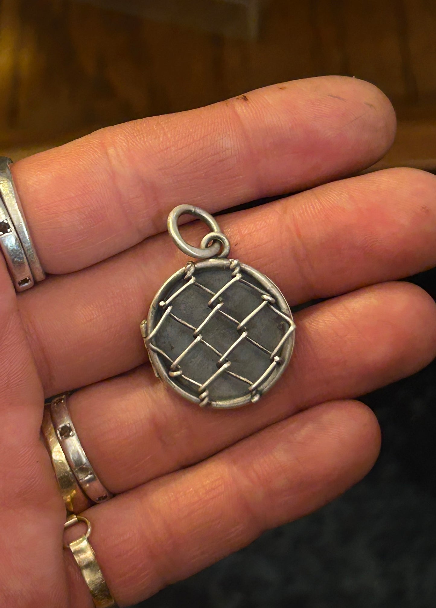 Large Round Chainlink Locket