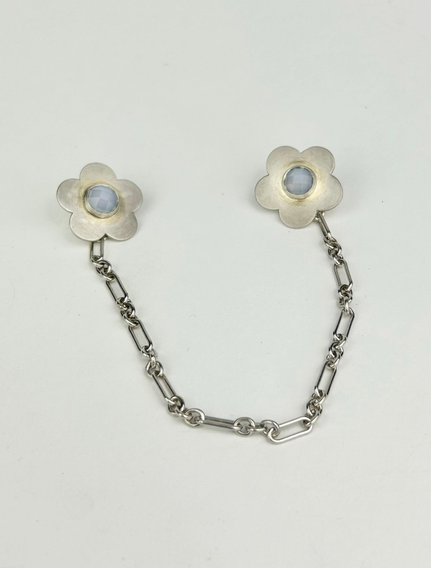 Flower Collar Pin