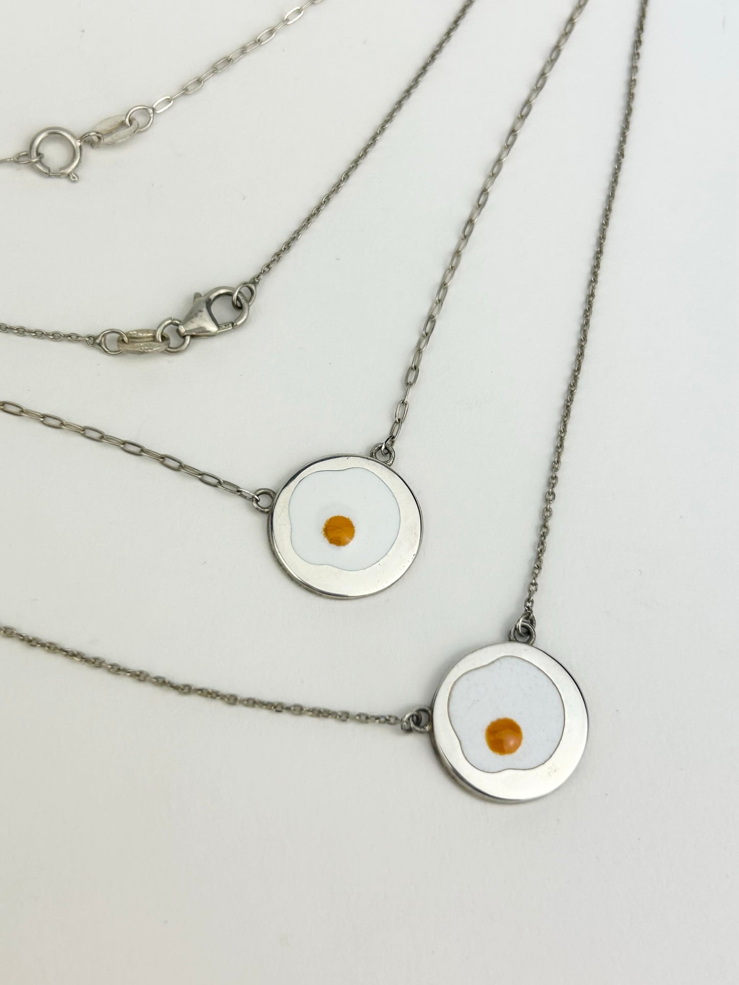 Easy Egg Necklace