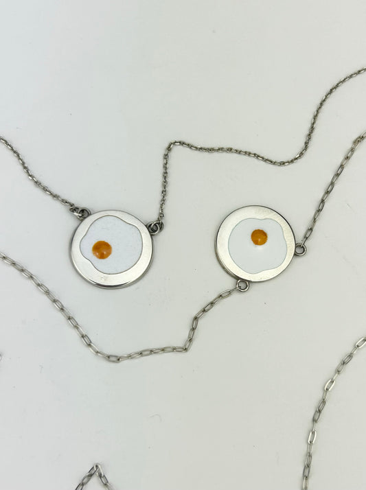 Easy Egg Necklace