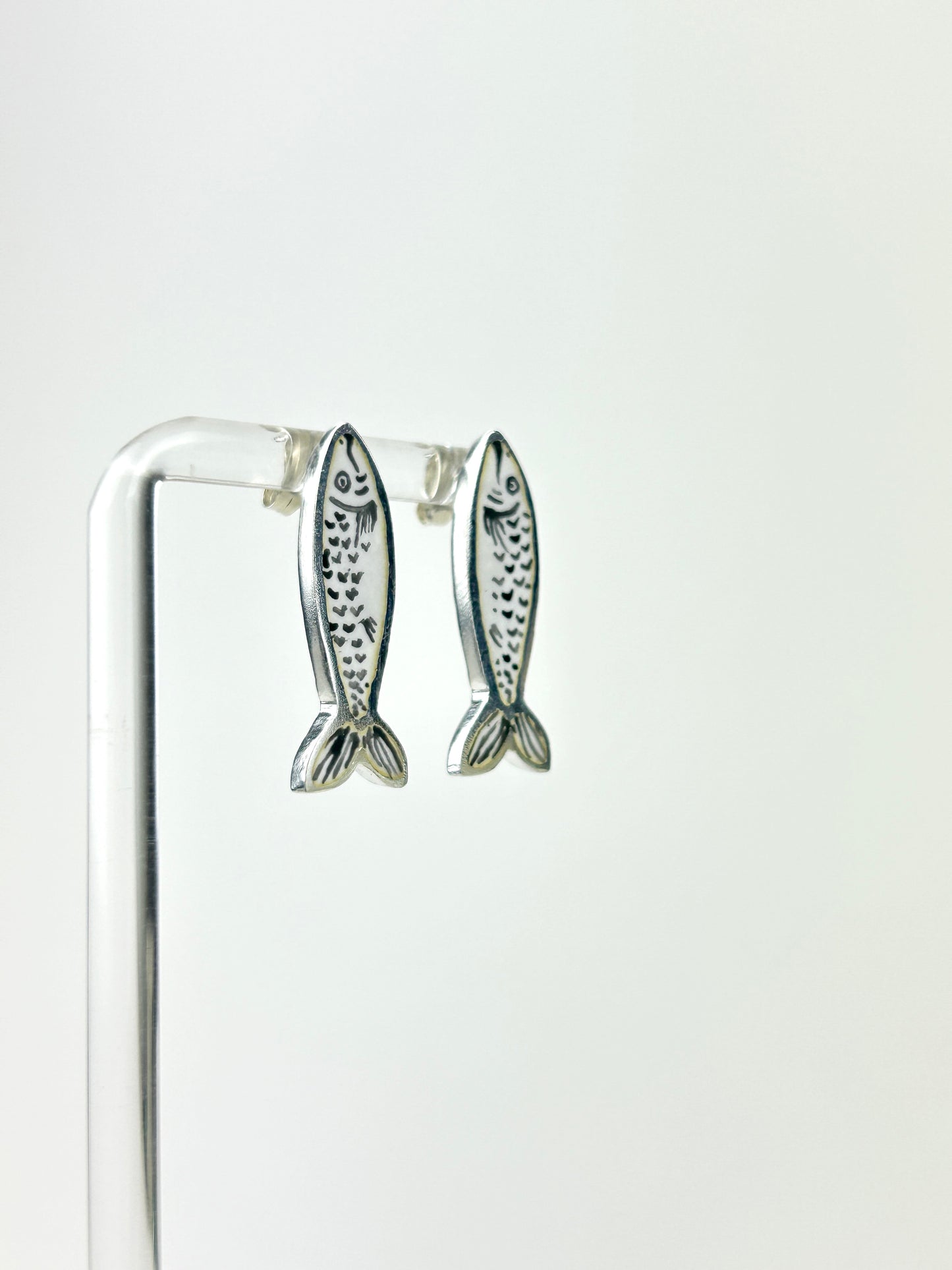 Sardine Studs