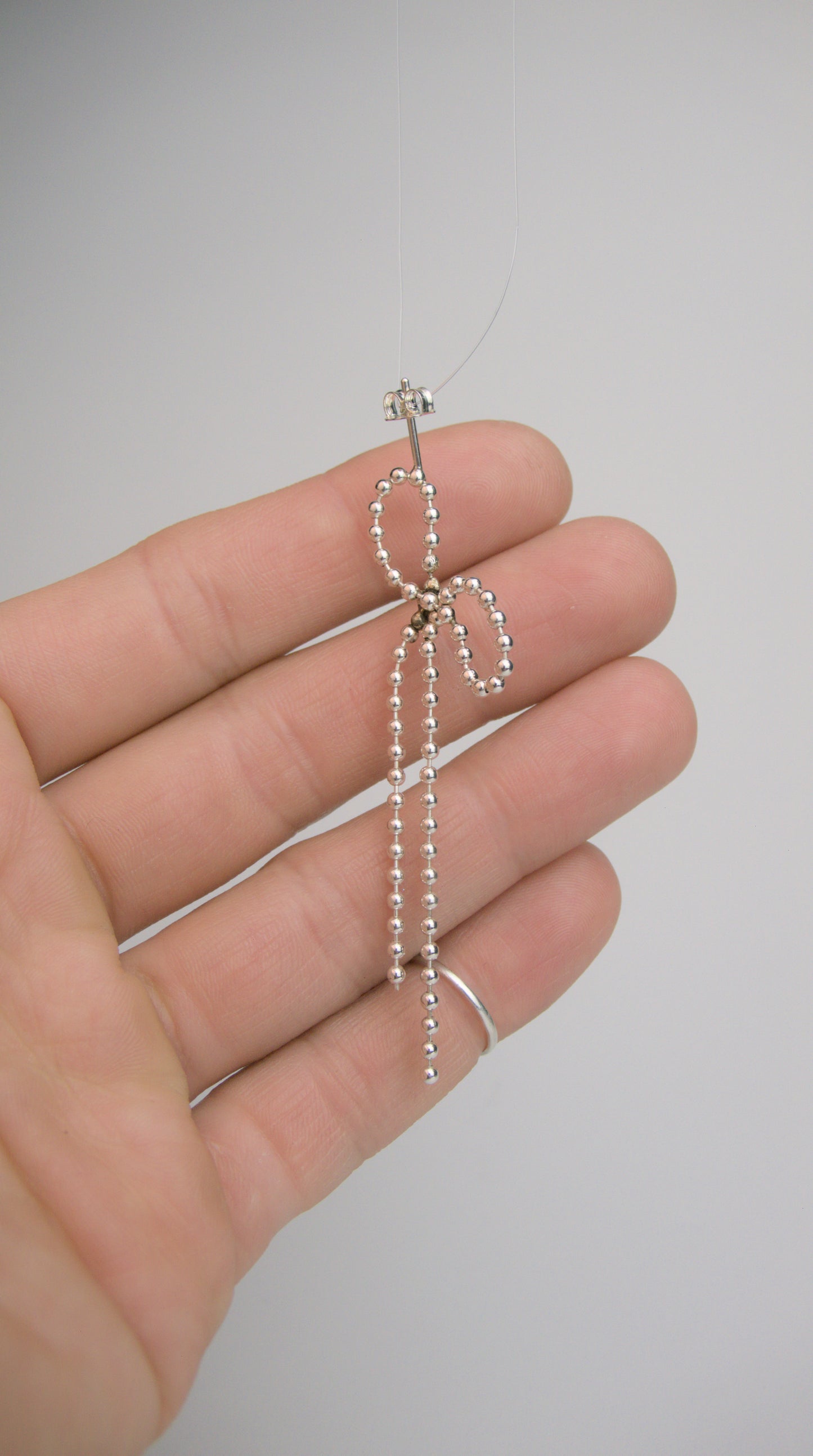 Bow Dangler