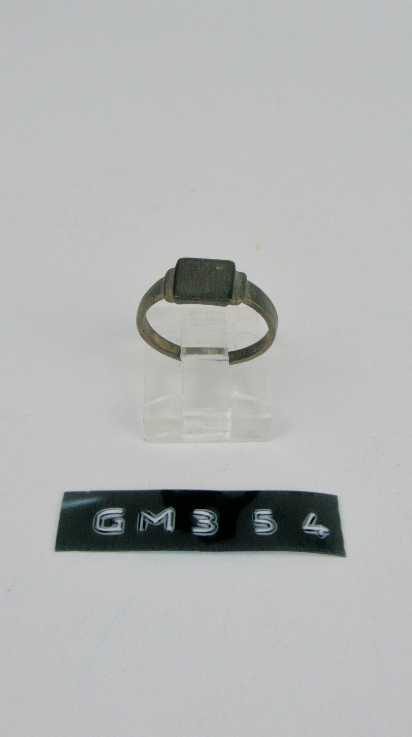 GM 354