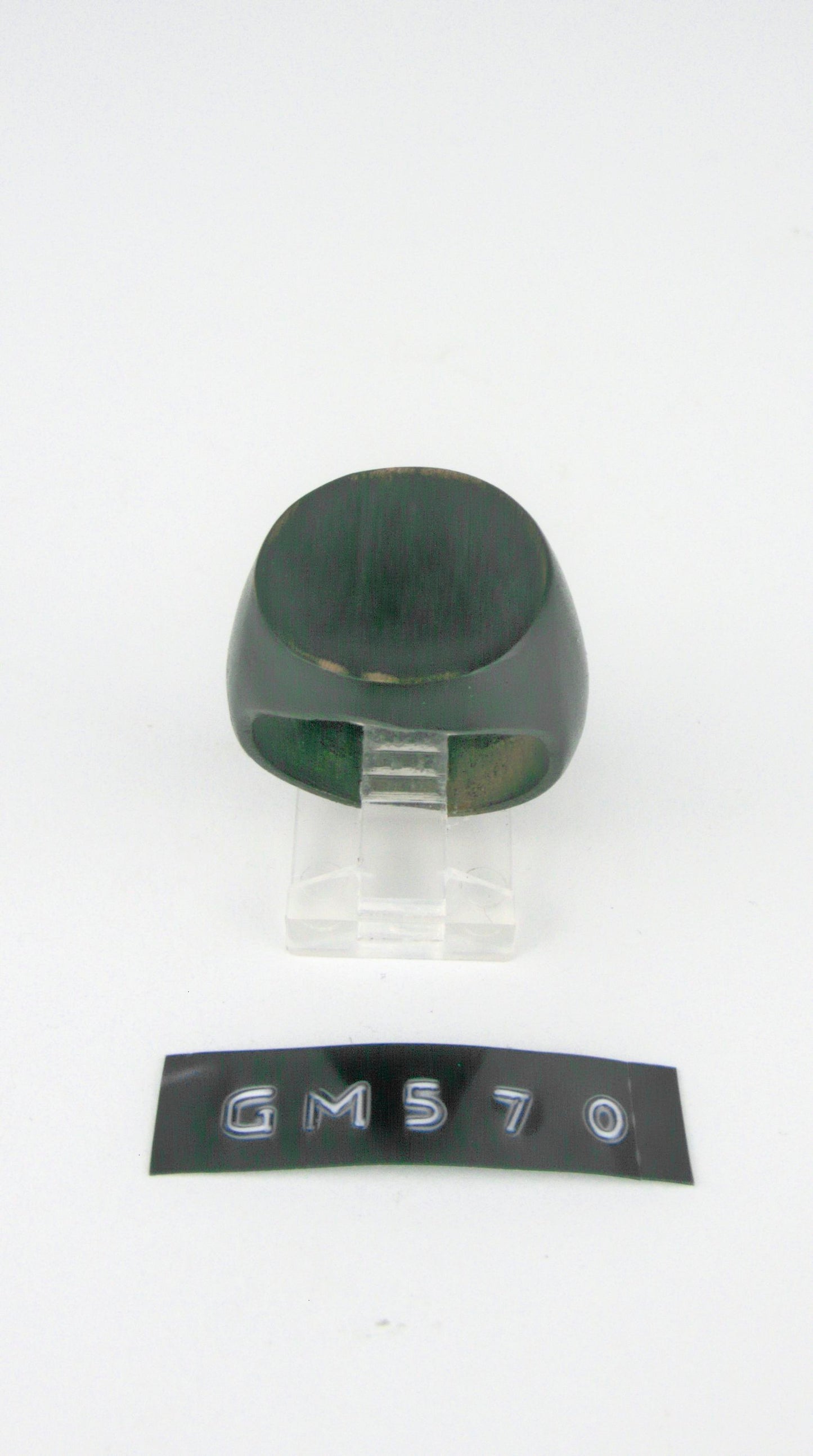 GM 570