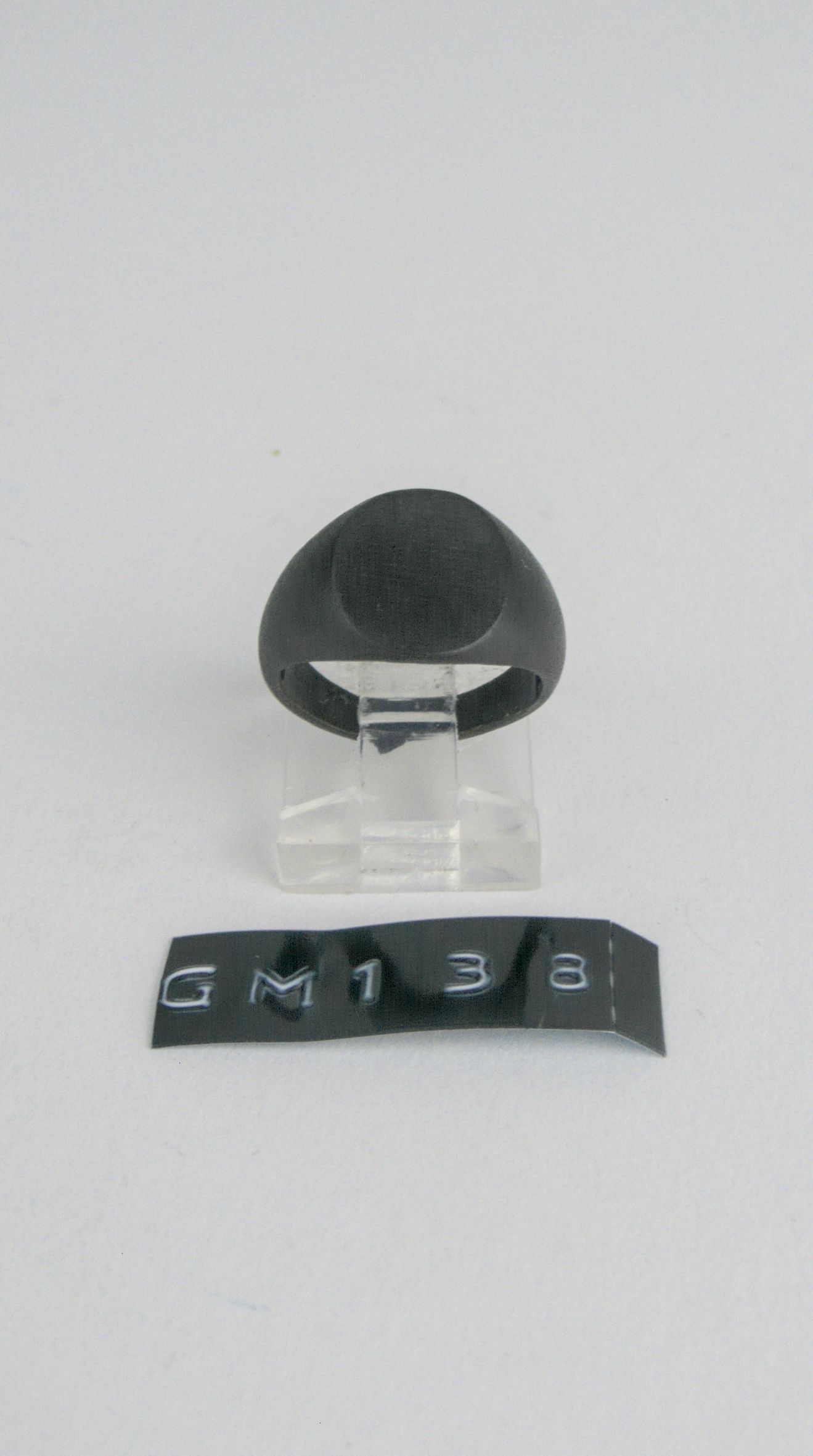 GM 138