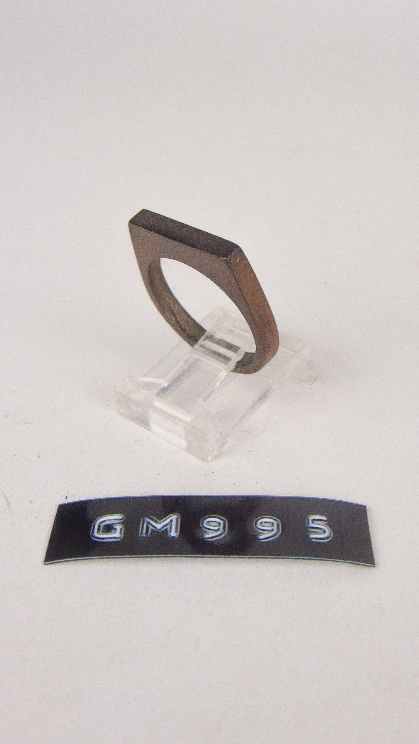 GM 995