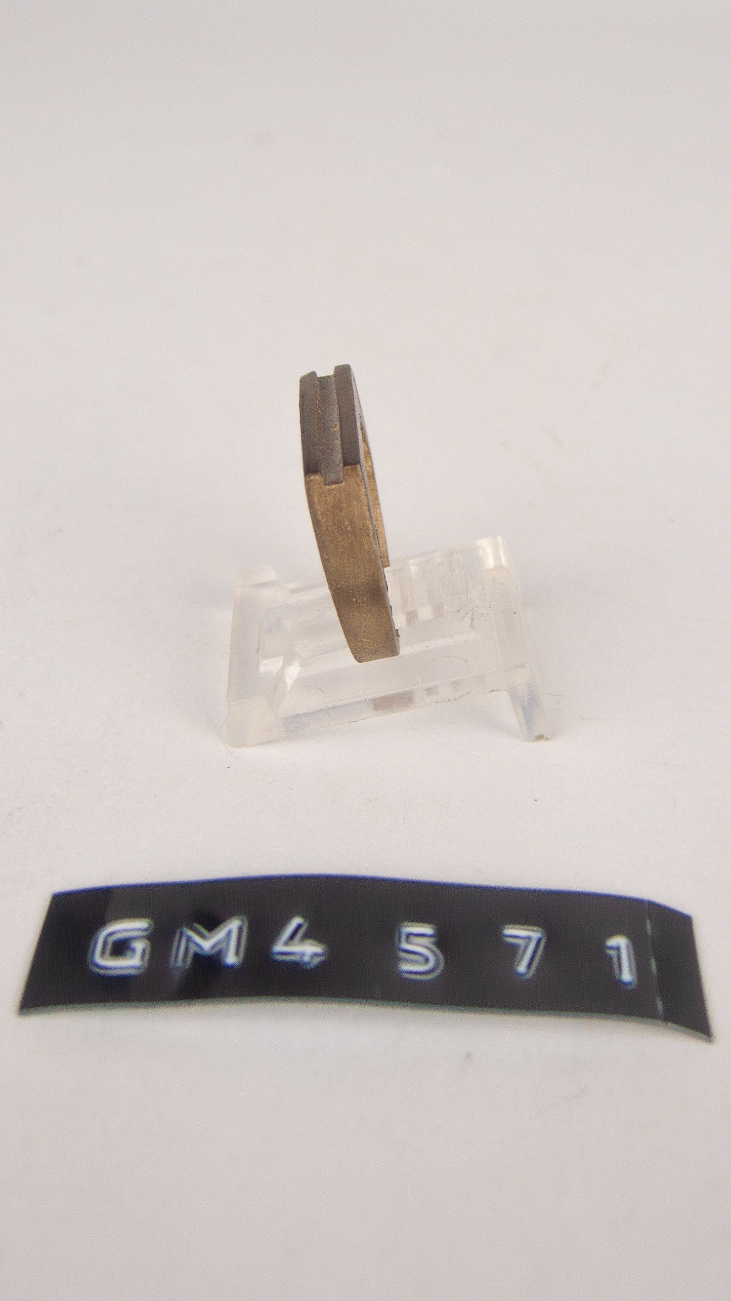 GM 4571