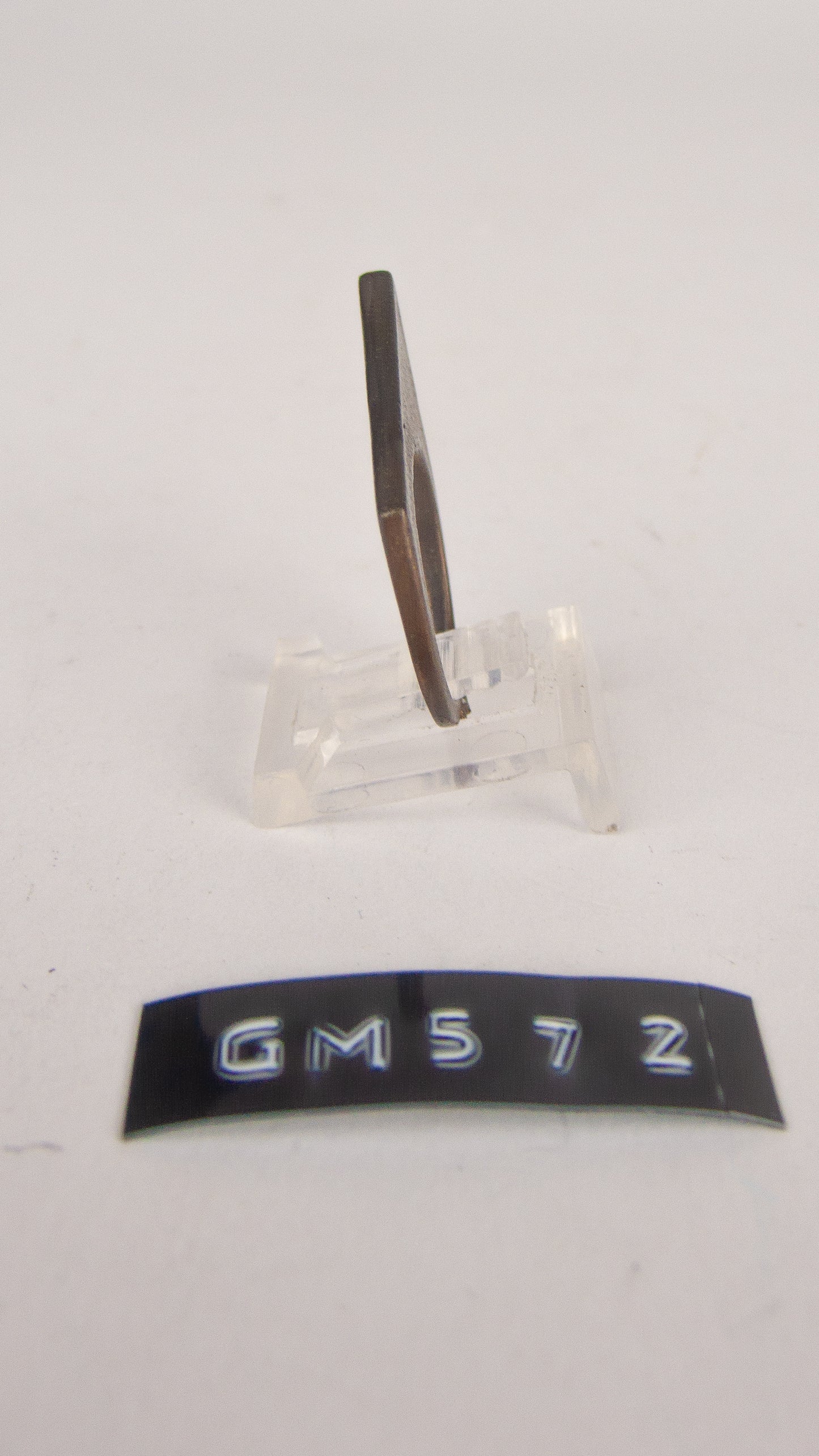 GM 572