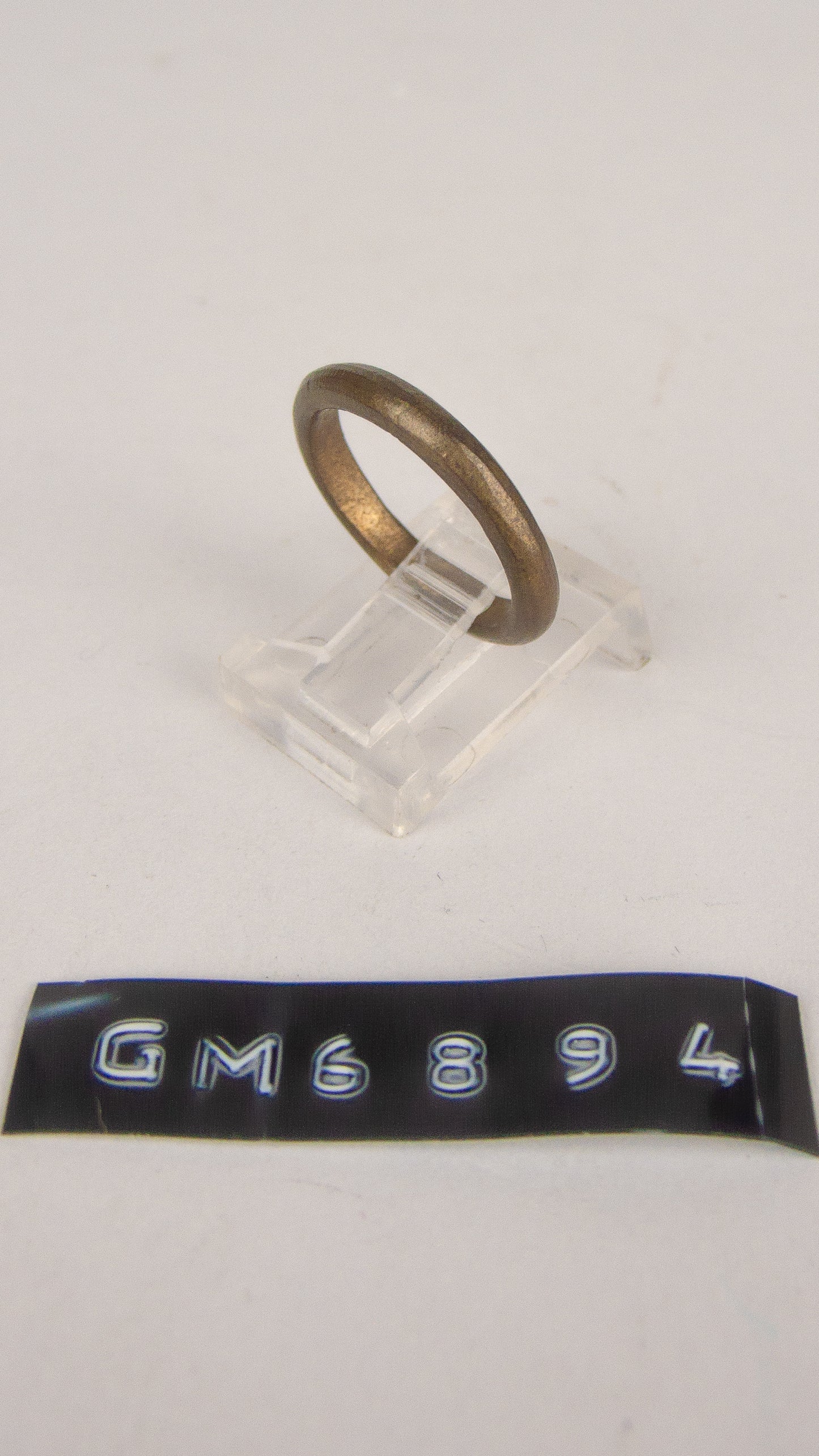 GM 6894