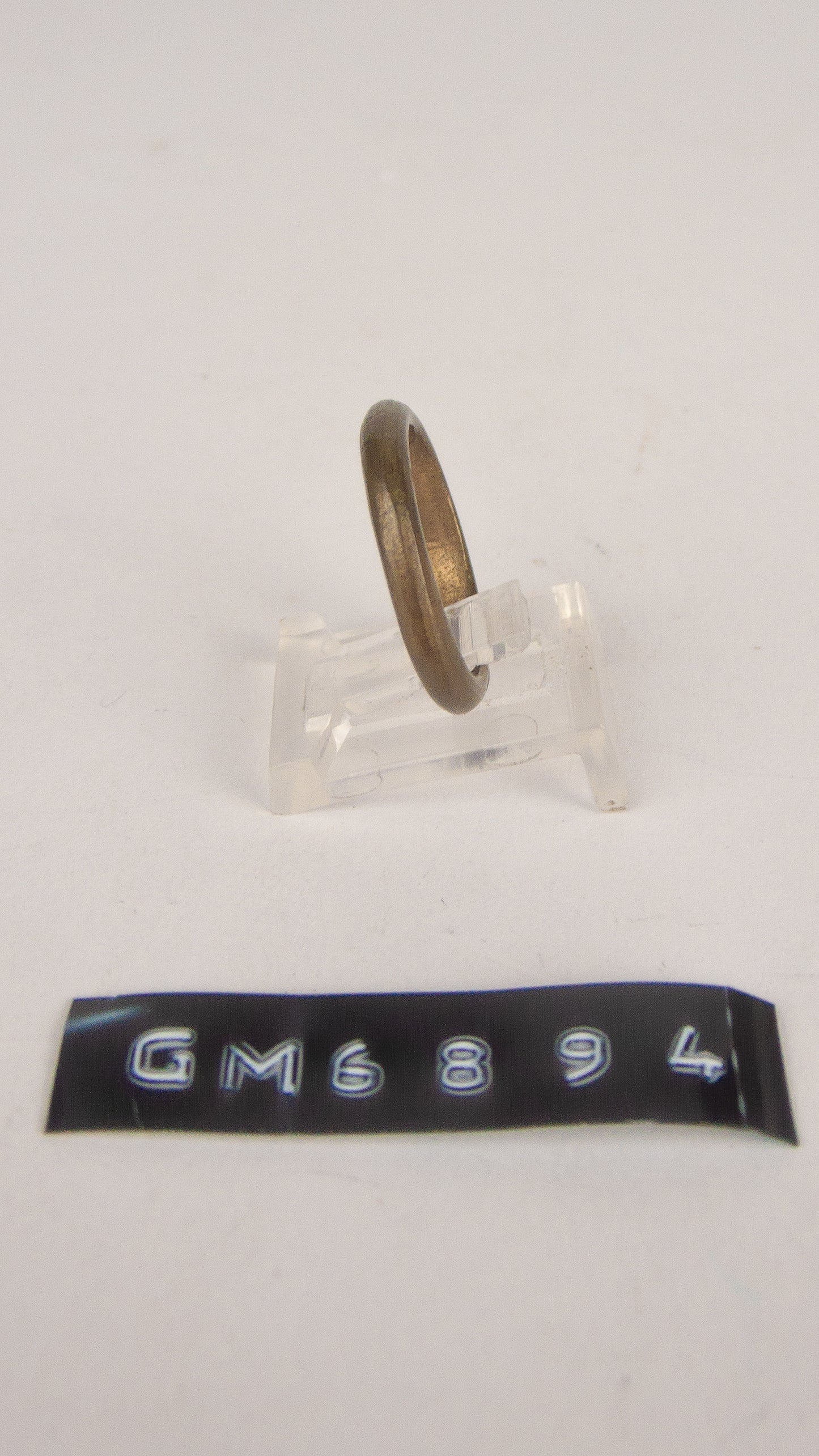 GM 6894