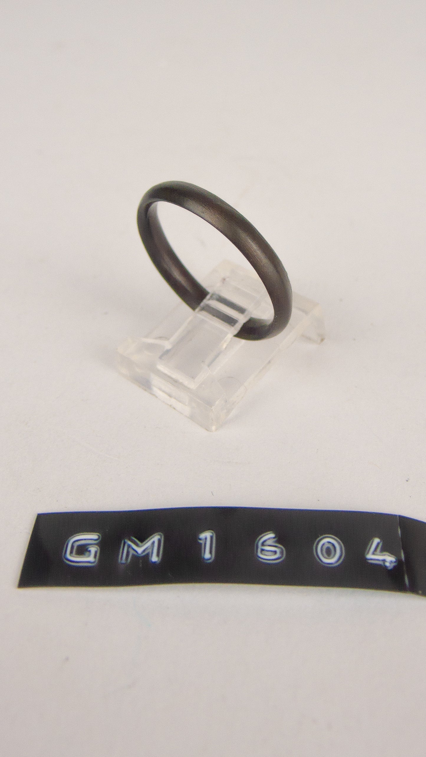 GM 1604