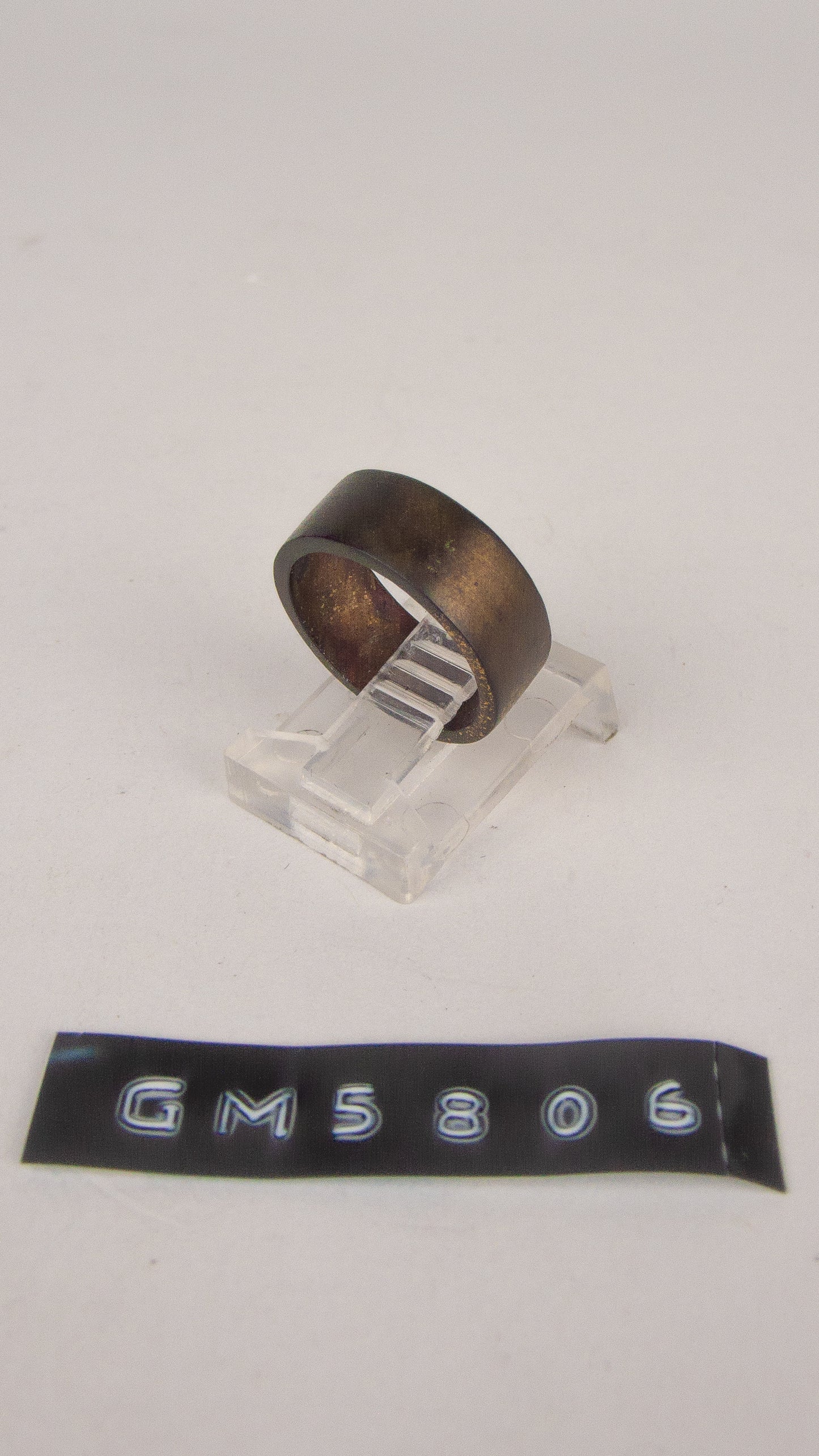 GM 5806