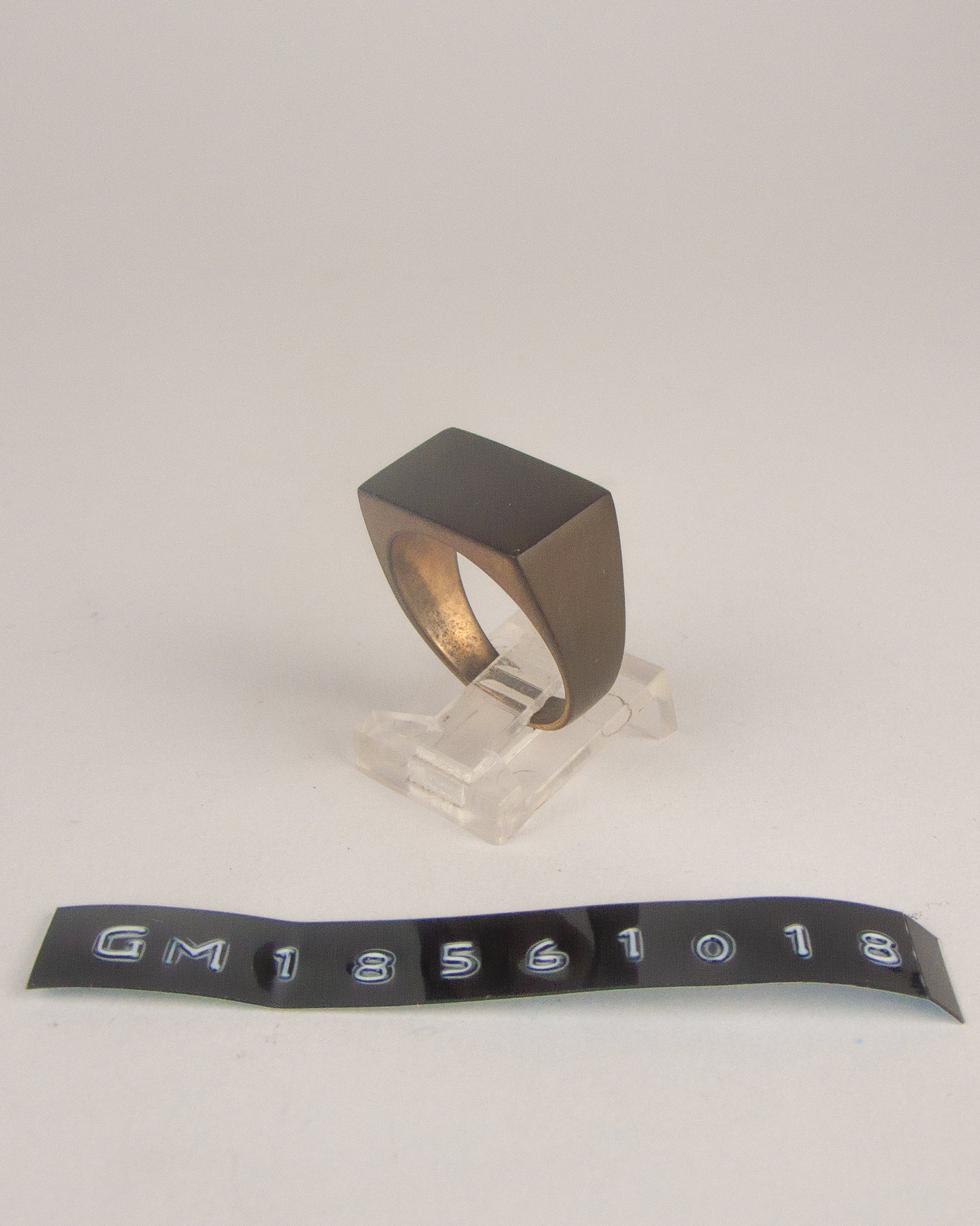 GM 18561018