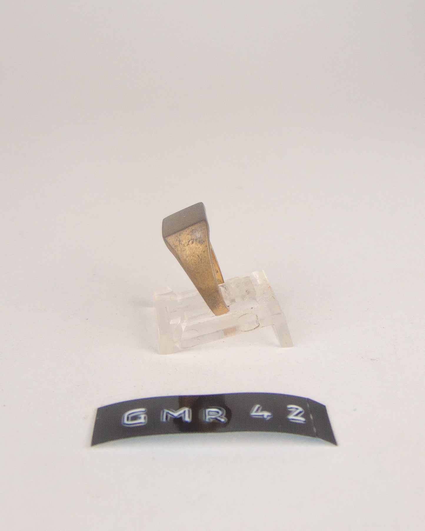 GMR 42