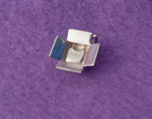 Balikbayan Box Pendant