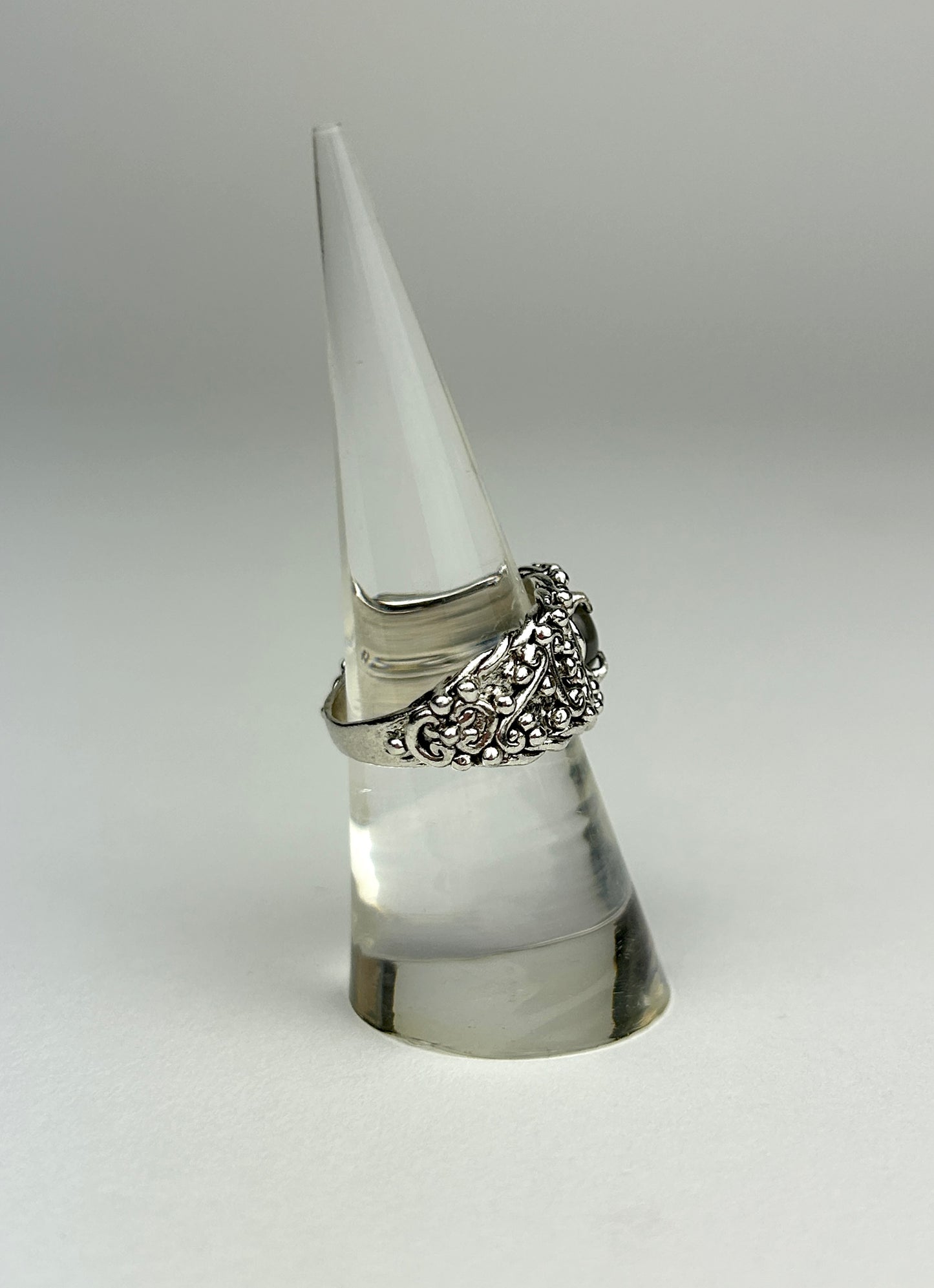 Harmonia Ring