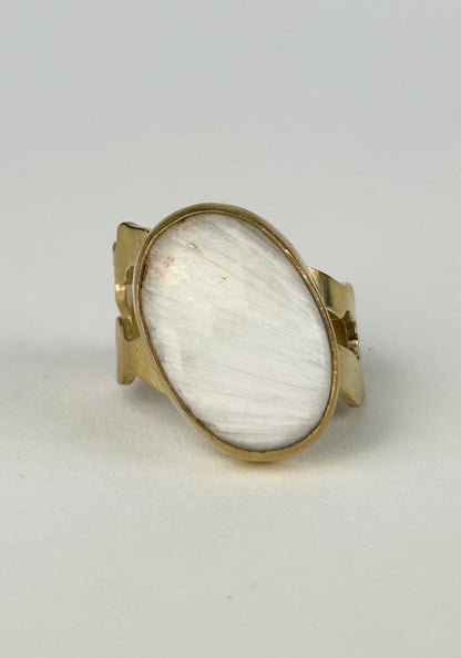 Scolectite Slanted Ring