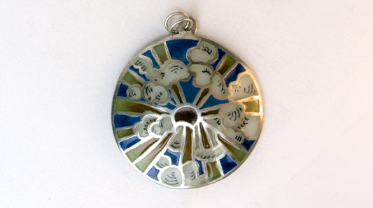 Rising Sun Domed Plique Medallion