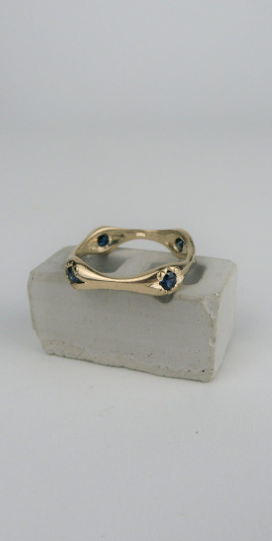 Four Points Band with 18k gold and Montana Sapphires