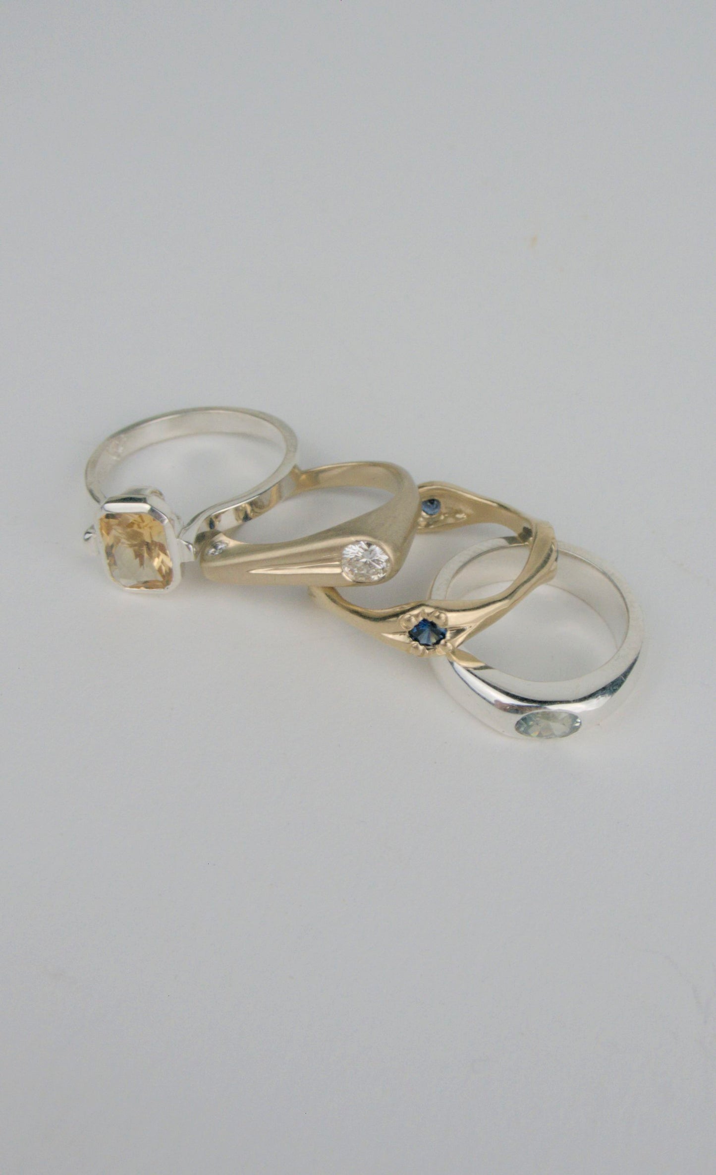 Slingshot Ring in 14k Gold with Natural Recycled Diamonds