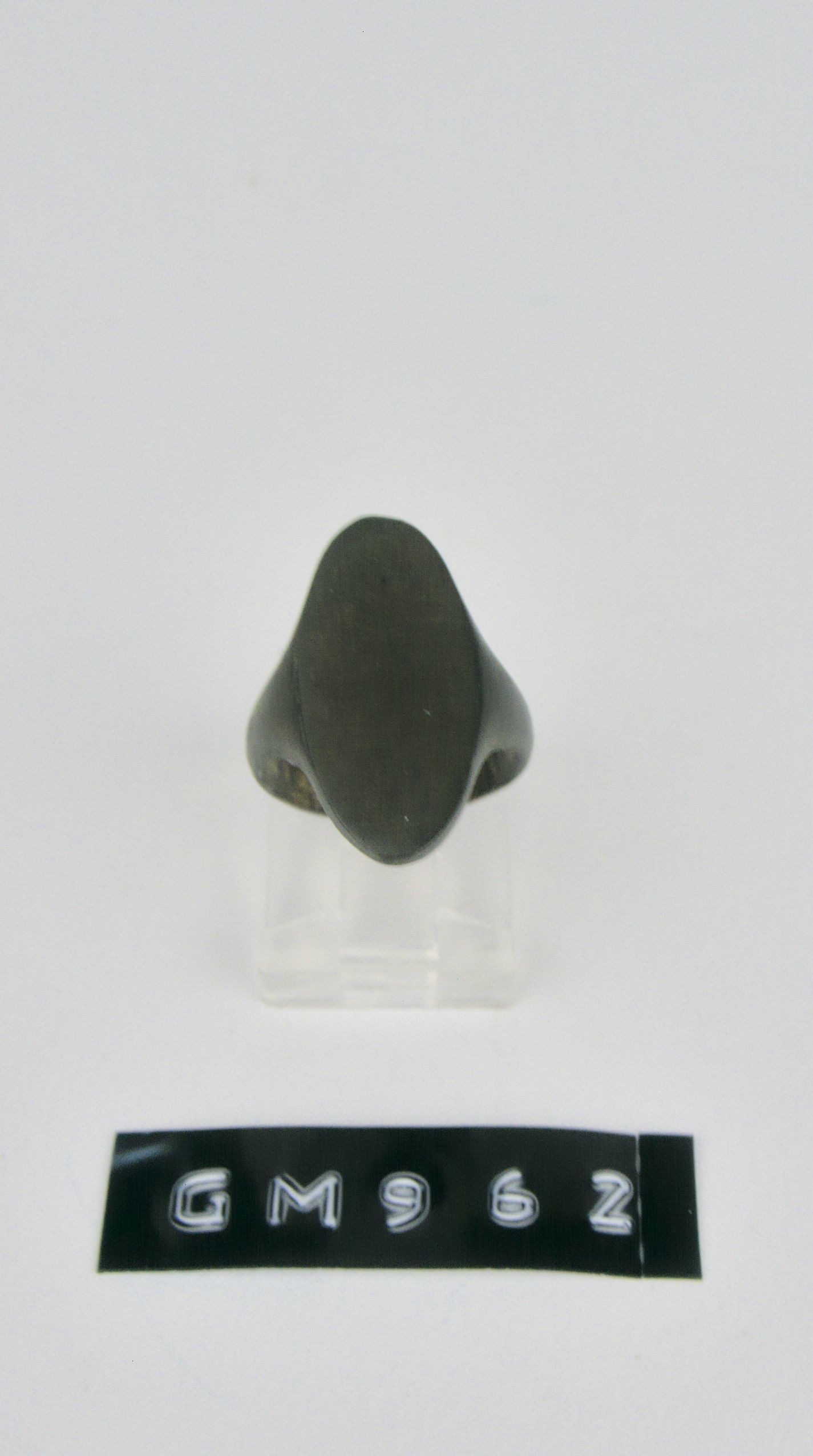 GM 962