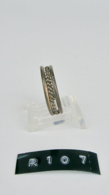 R 107