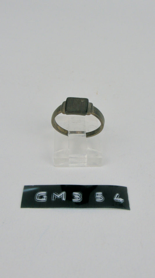 GM 354