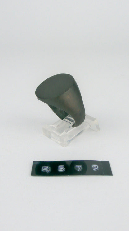 R 579