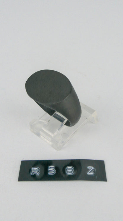 R 582