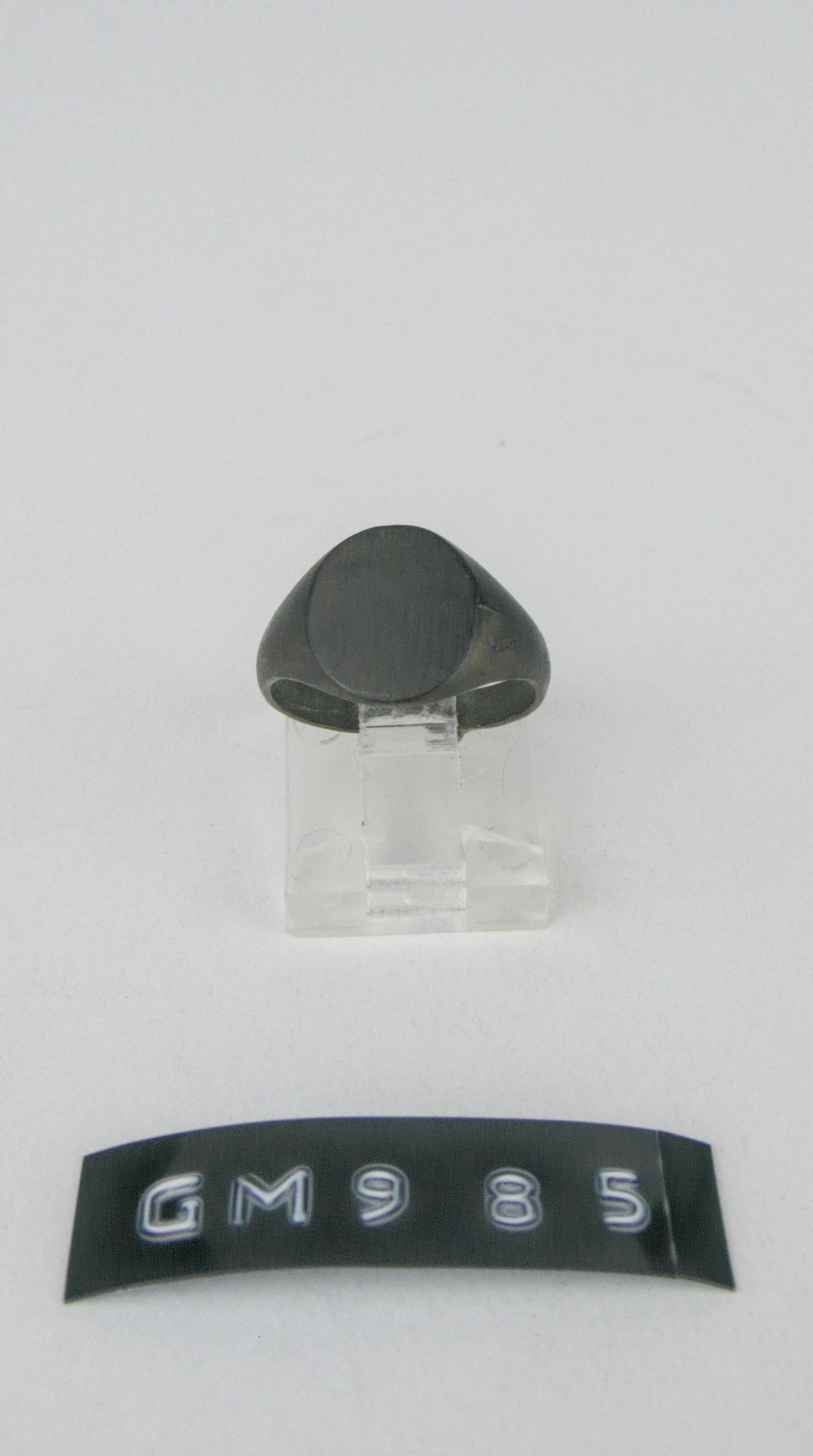 GM 985