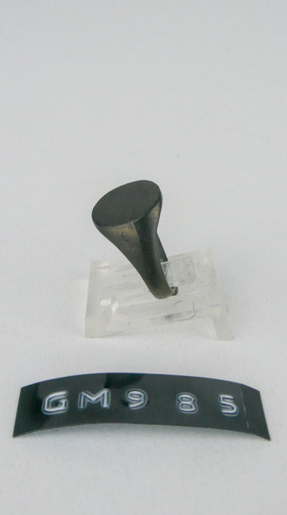 GM 985