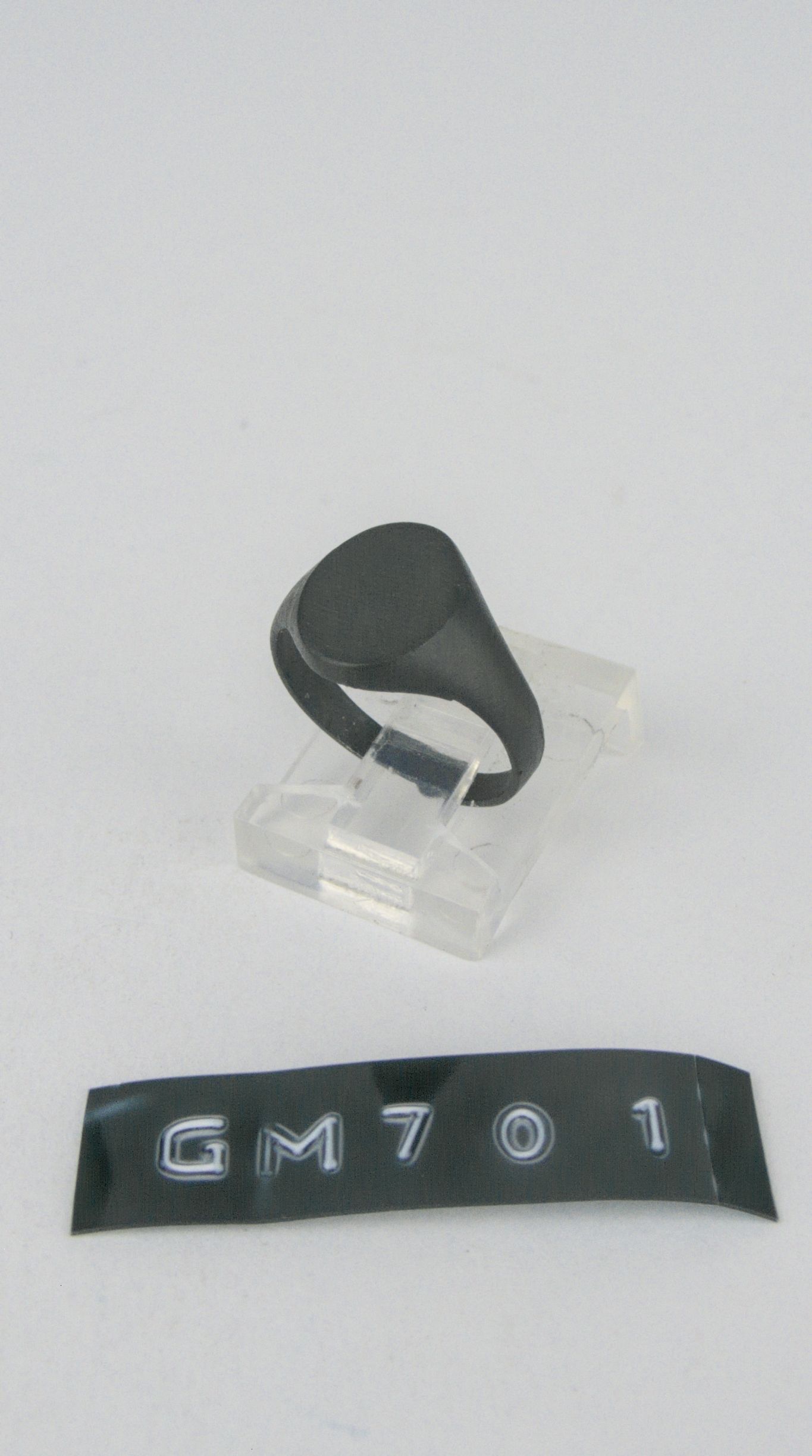 GM 701