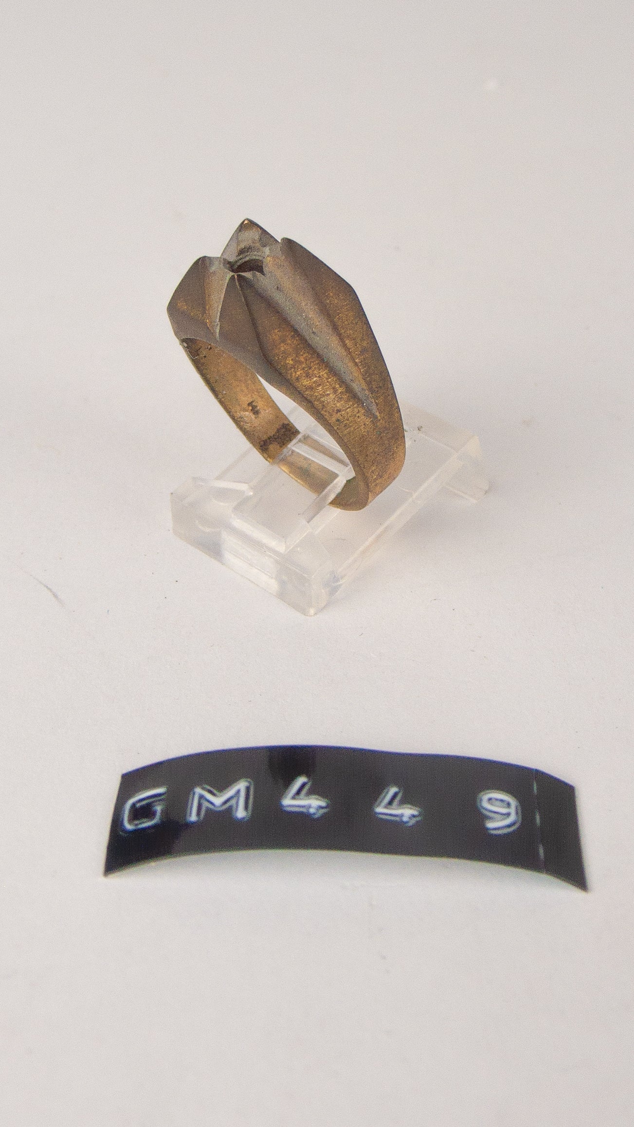 GM 449