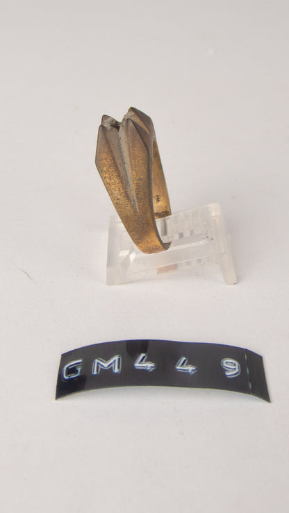 GM 449