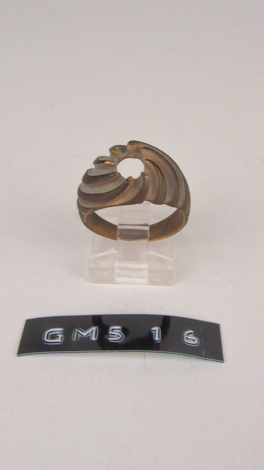 GM 516