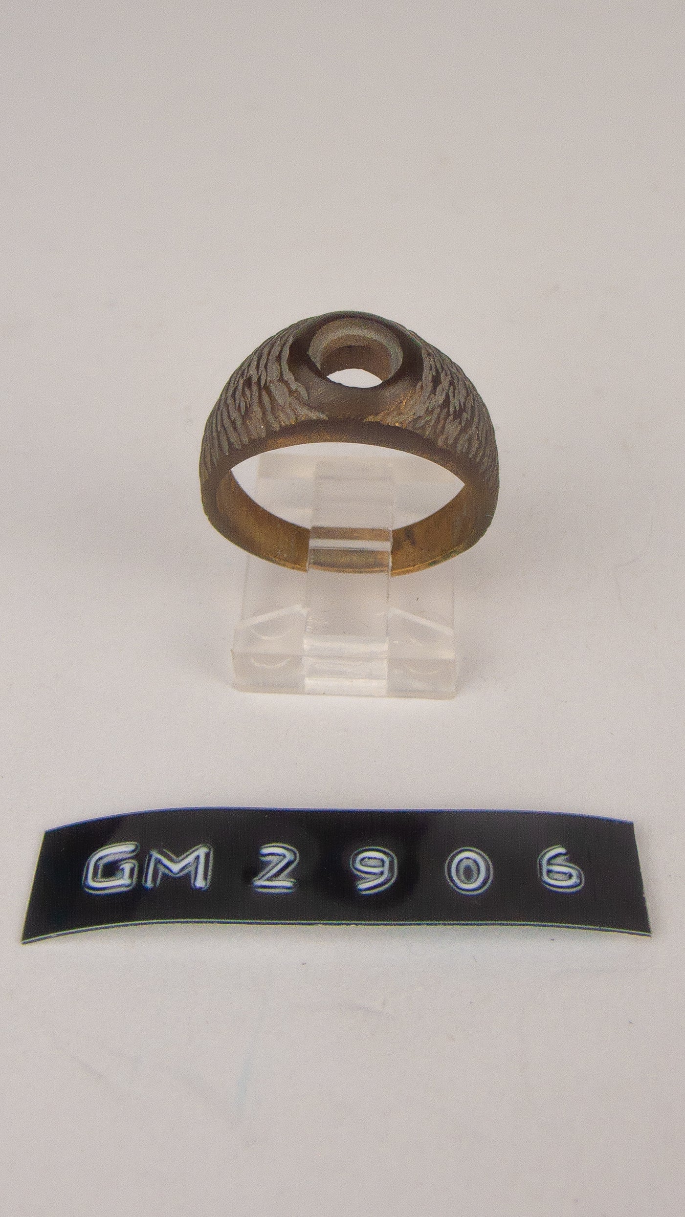GM 2906