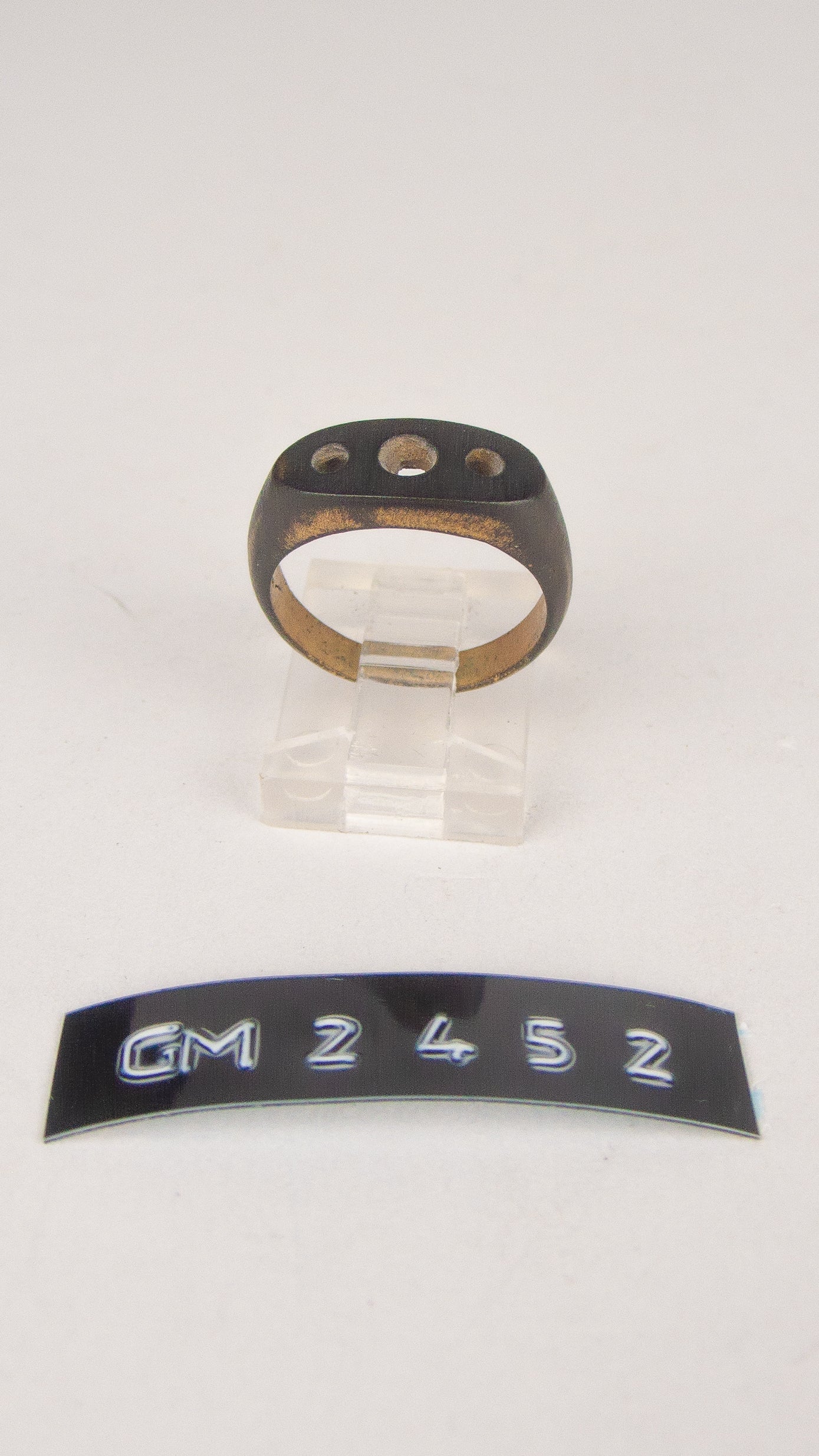 GM 2452