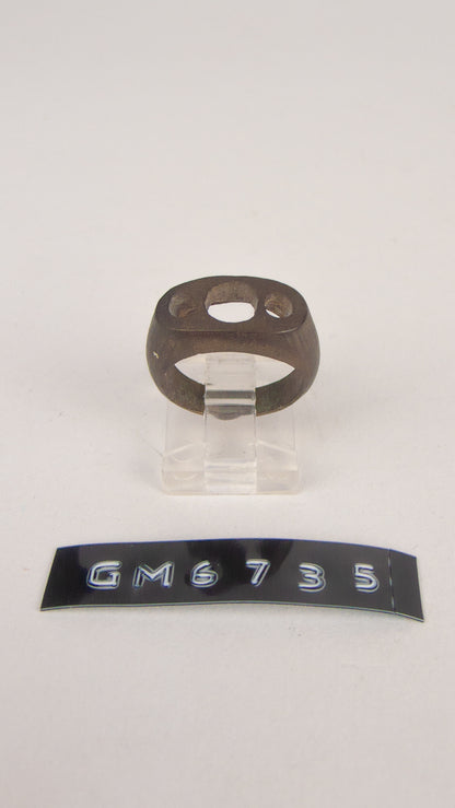 GM 6735