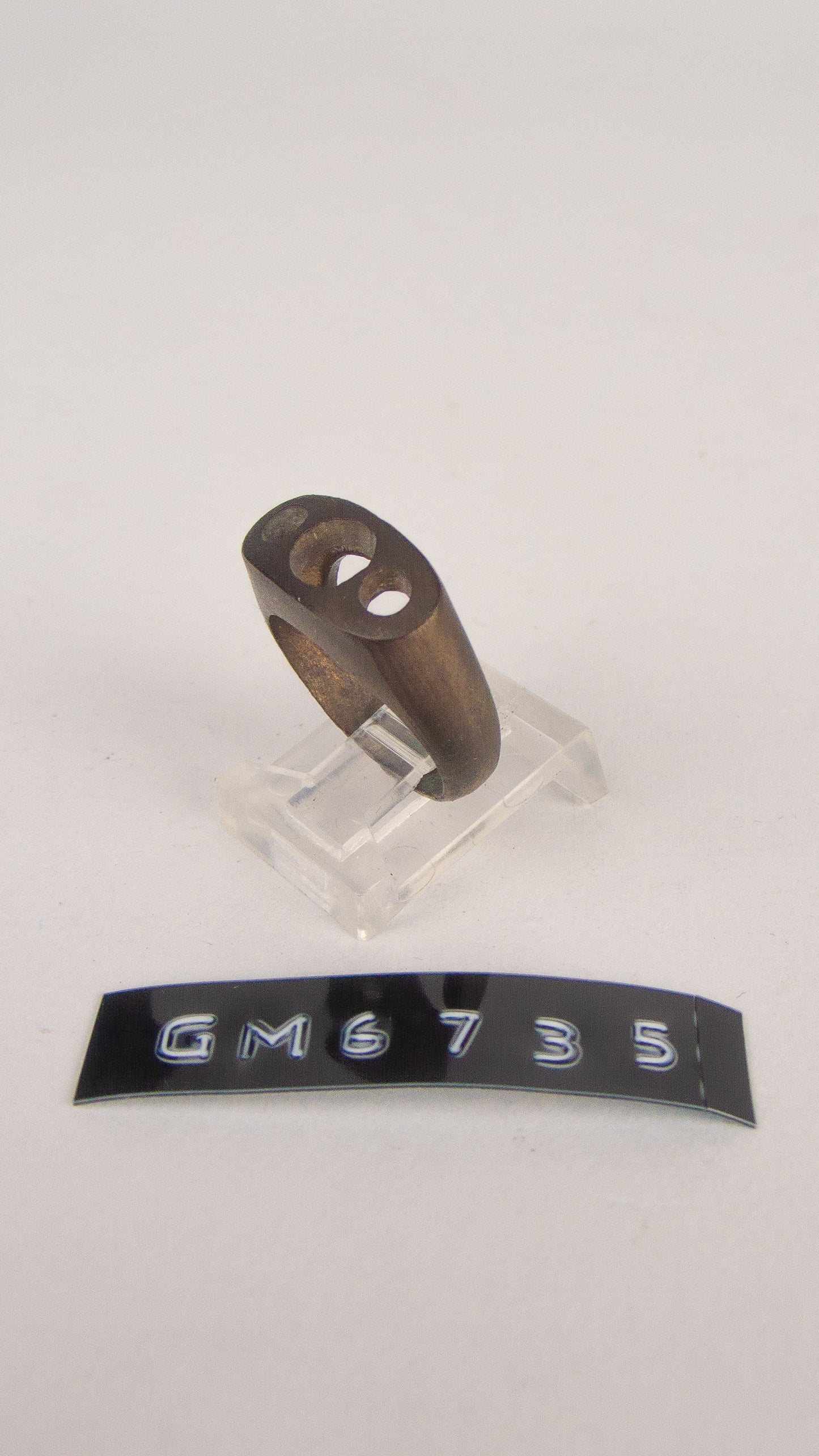 GM 6735
