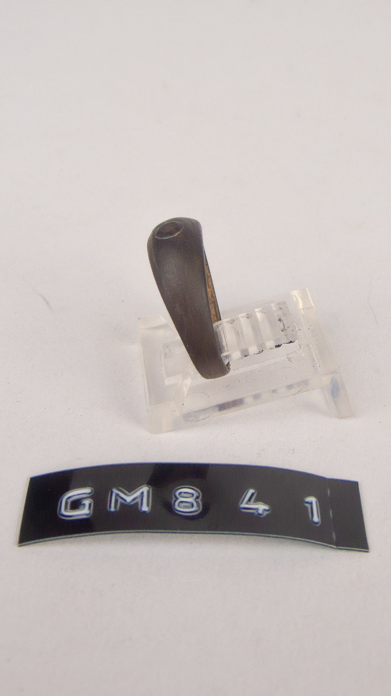 GM 841
