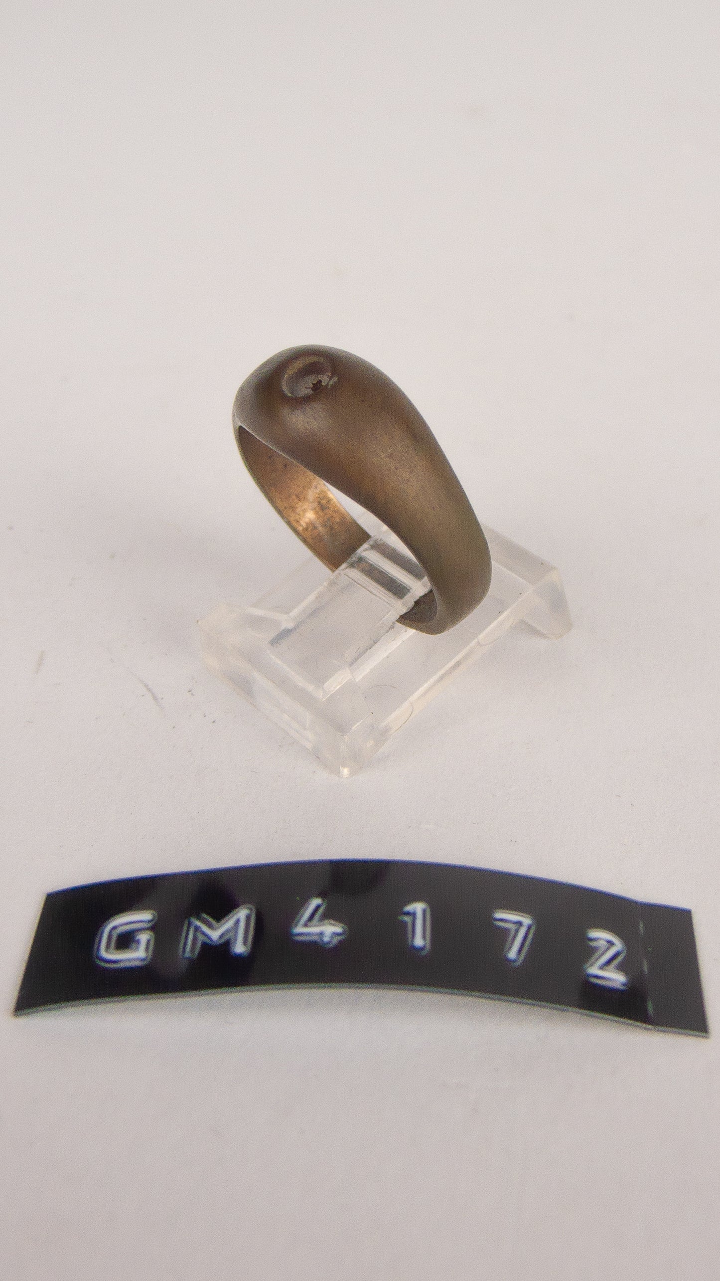 GM 4172