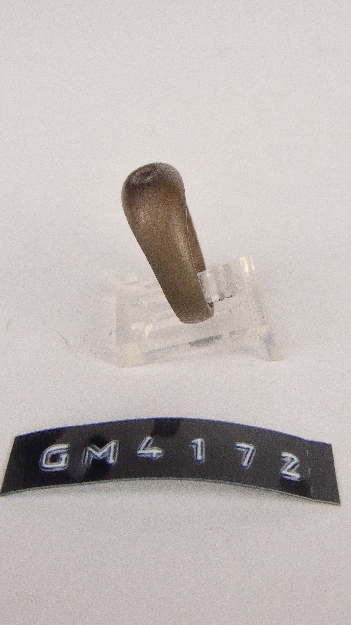 GM 4172