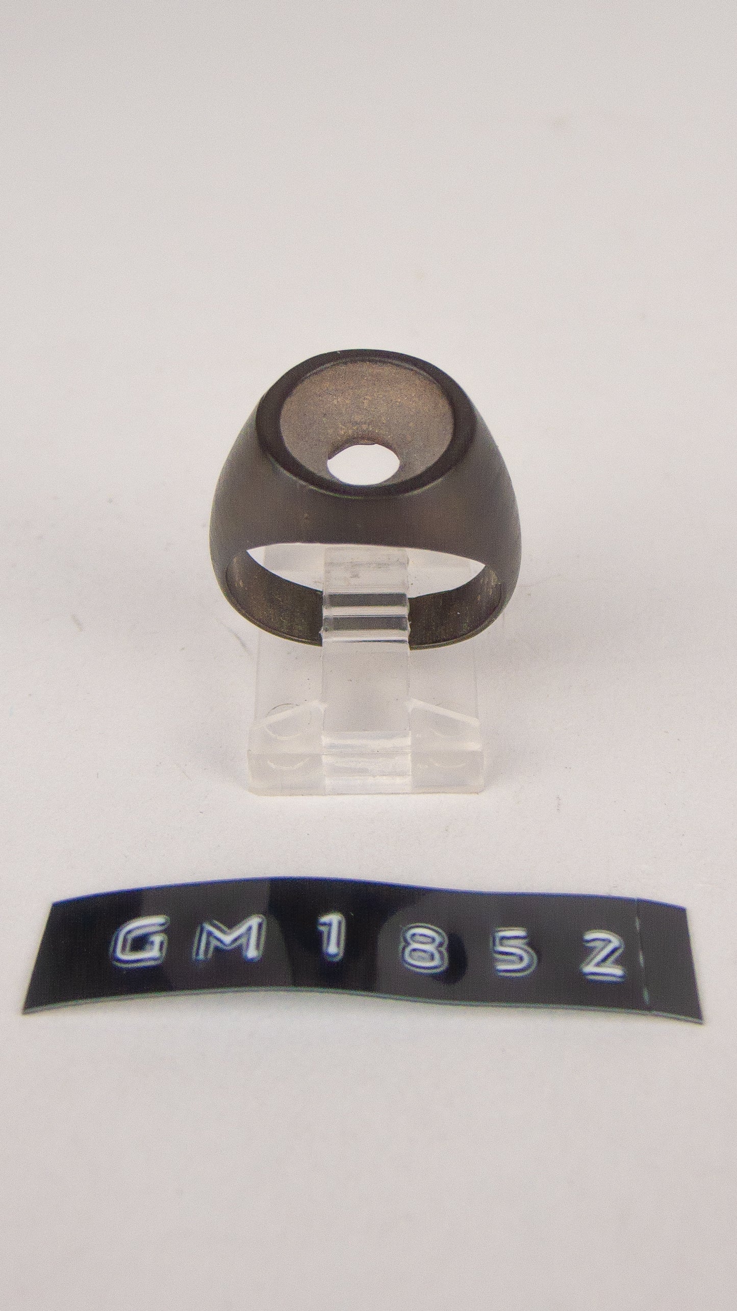 GM 1852