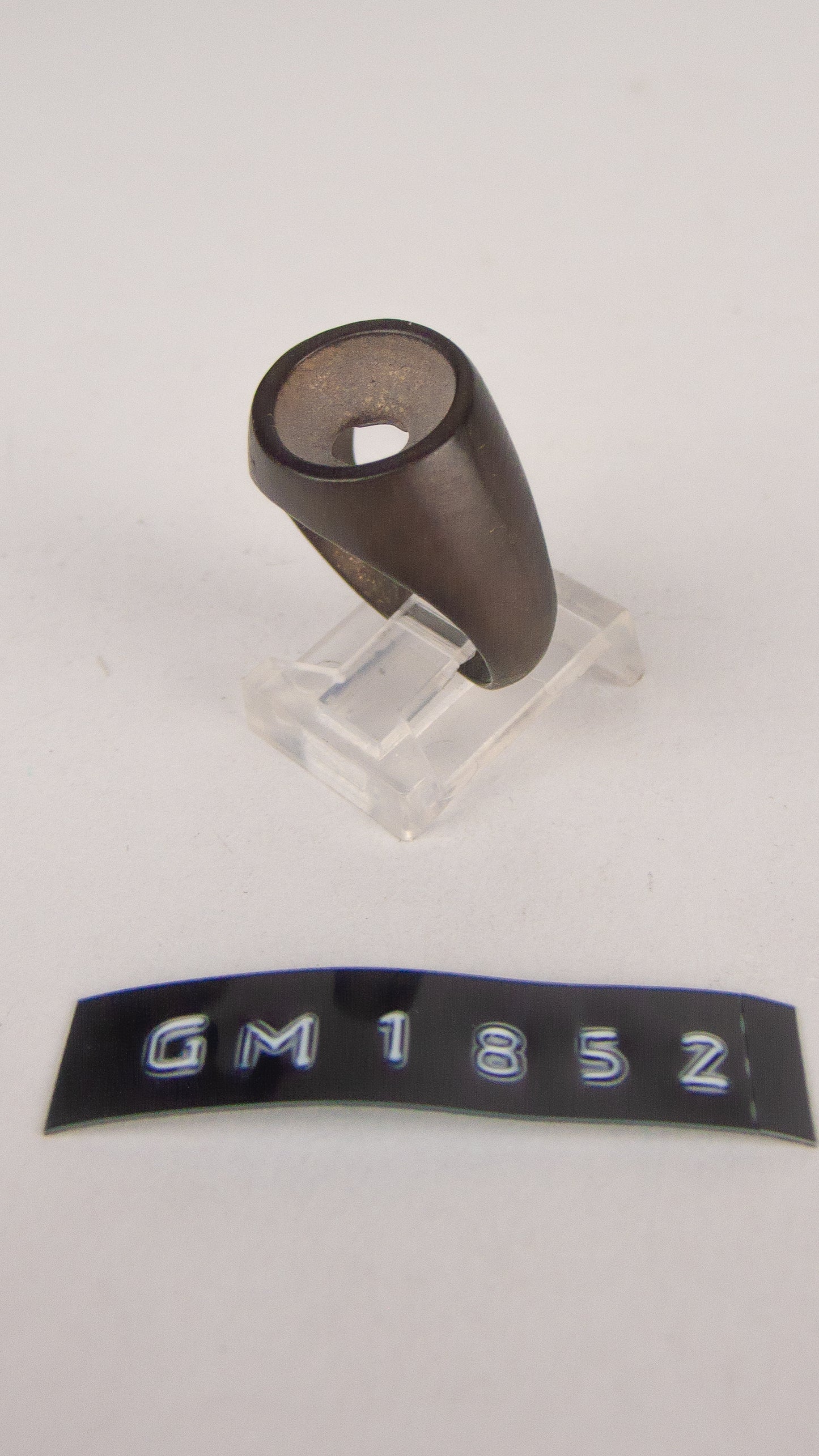 GM 1852