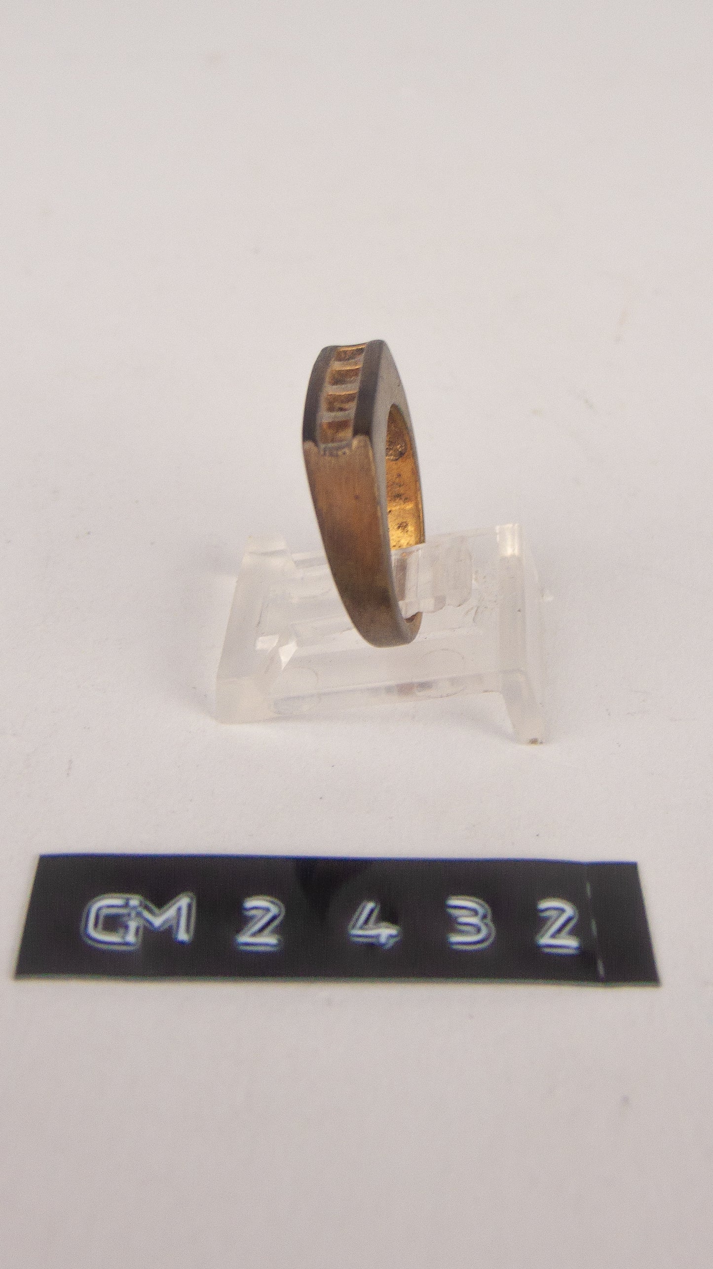 GM 2432