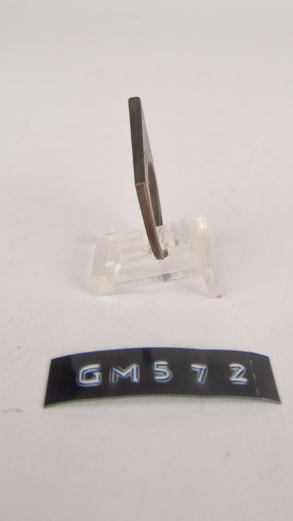 GM 572