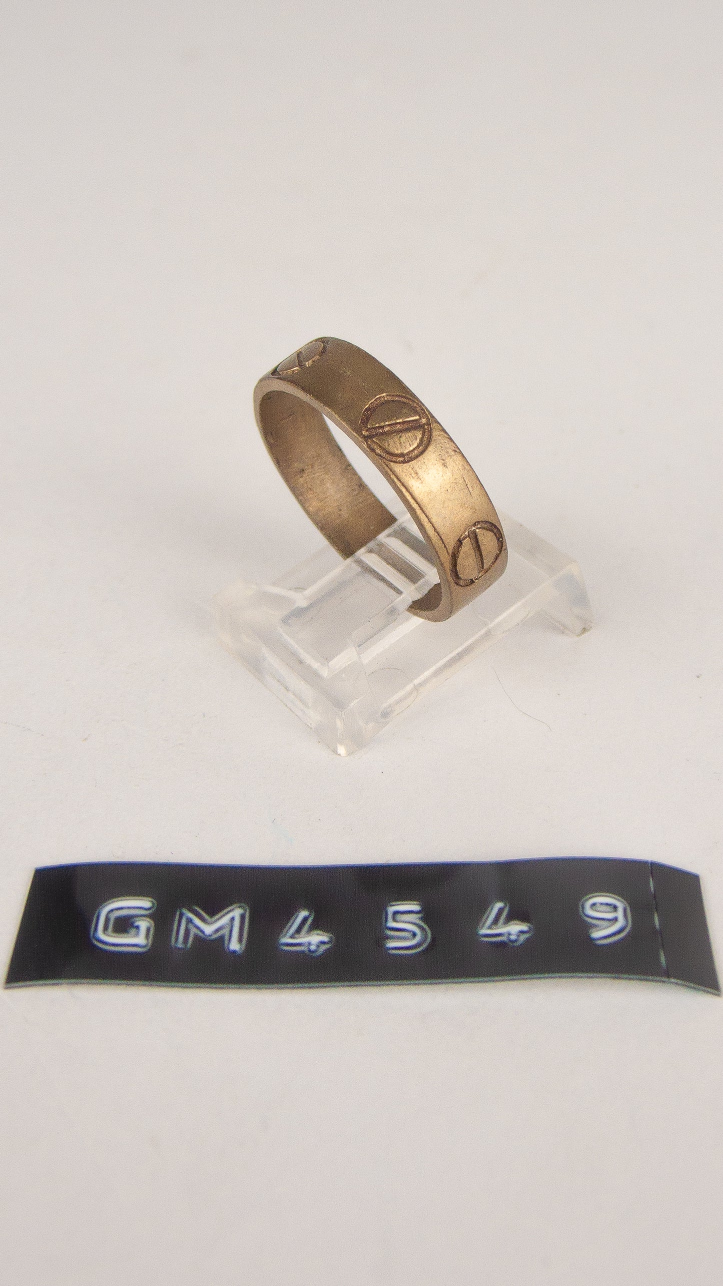 GM 4549