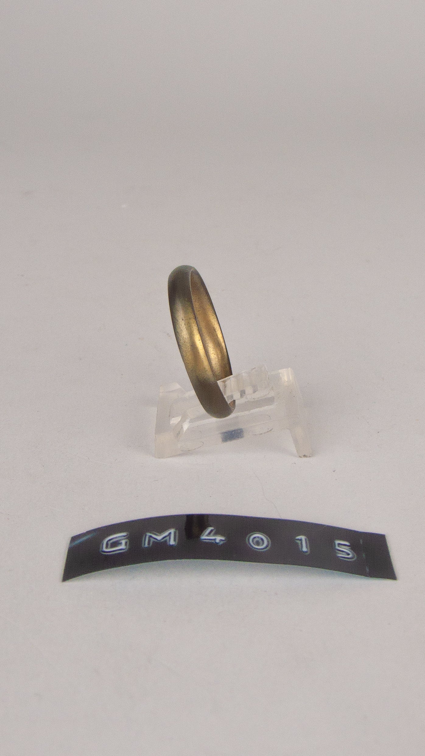GM 4015