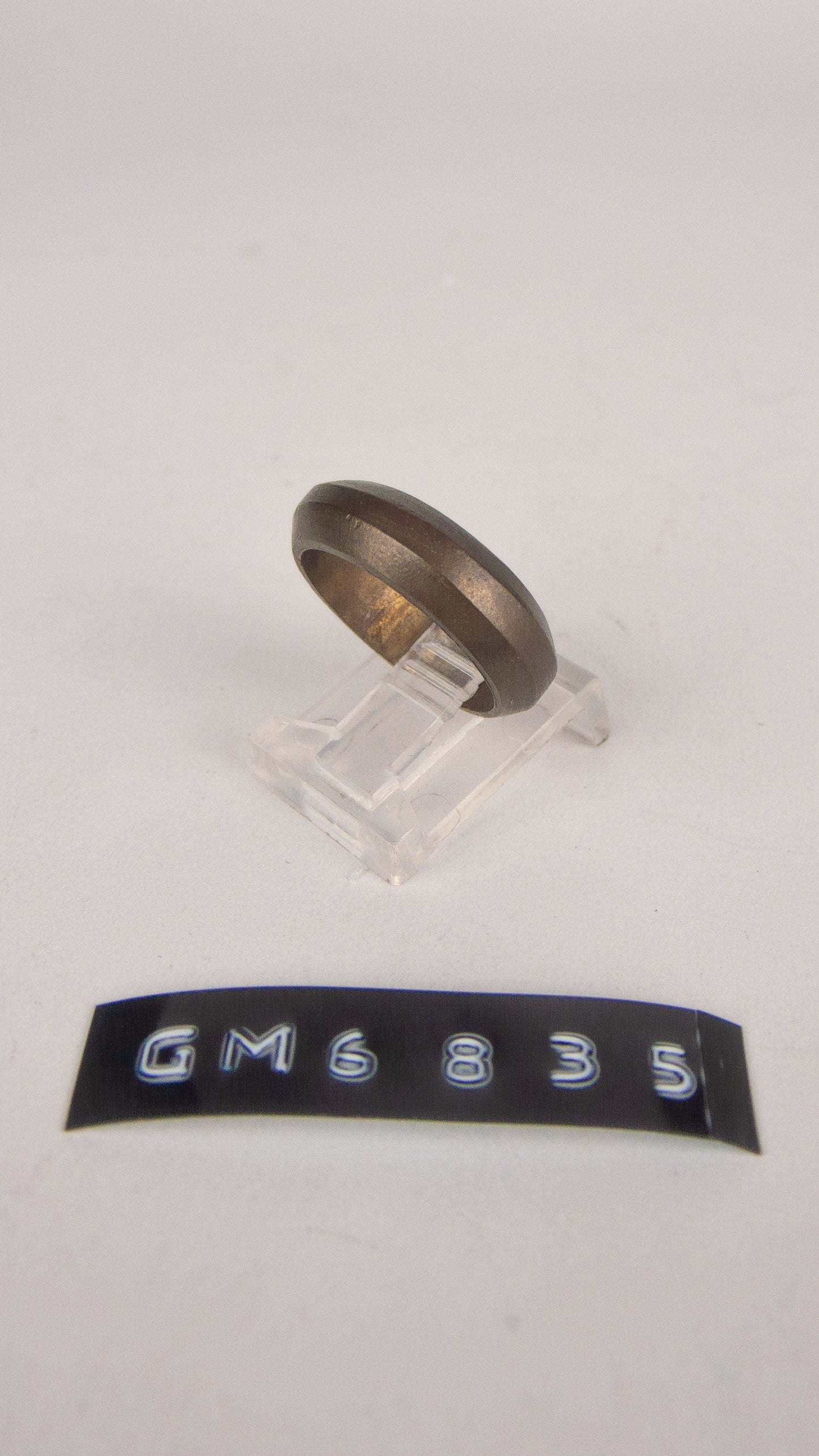GM 6835
